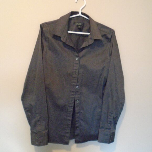 BANANA REPUBLIC CHARCOAL NON-IRON FITTED WOMANS LONG SLEEVED SHIRT SIZE 8 - Picture 1 of 3